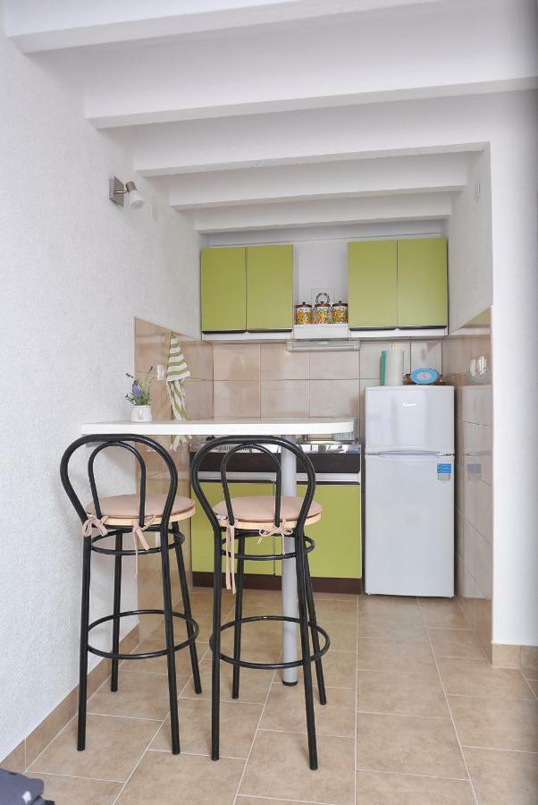 Apartments Sonia & Ana Trogir Exterior photo